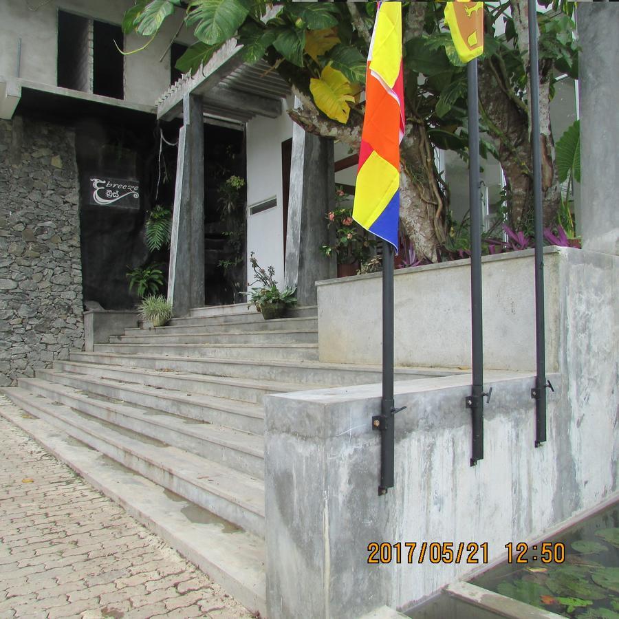 The Breeze Hotel Elpitiya  Екстер'єр фото